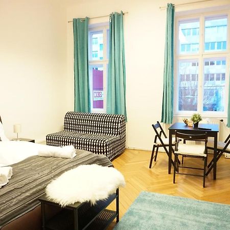 Urban City Apartment - Contactless Check-In Viena Exterior foto