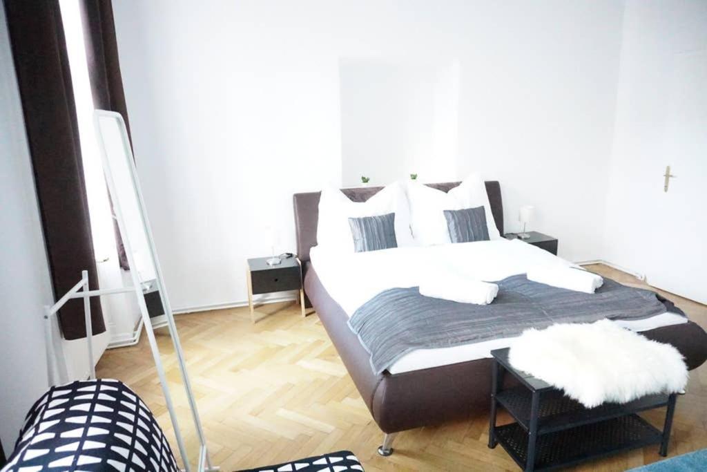 Urban City Apartment - Contactless Check-In Viena Exterior foto